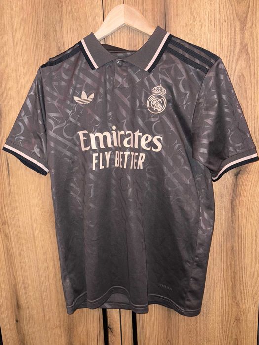 Kylian Mbappe Adidas Real Madrid Тениска 2024/25 - Размер S