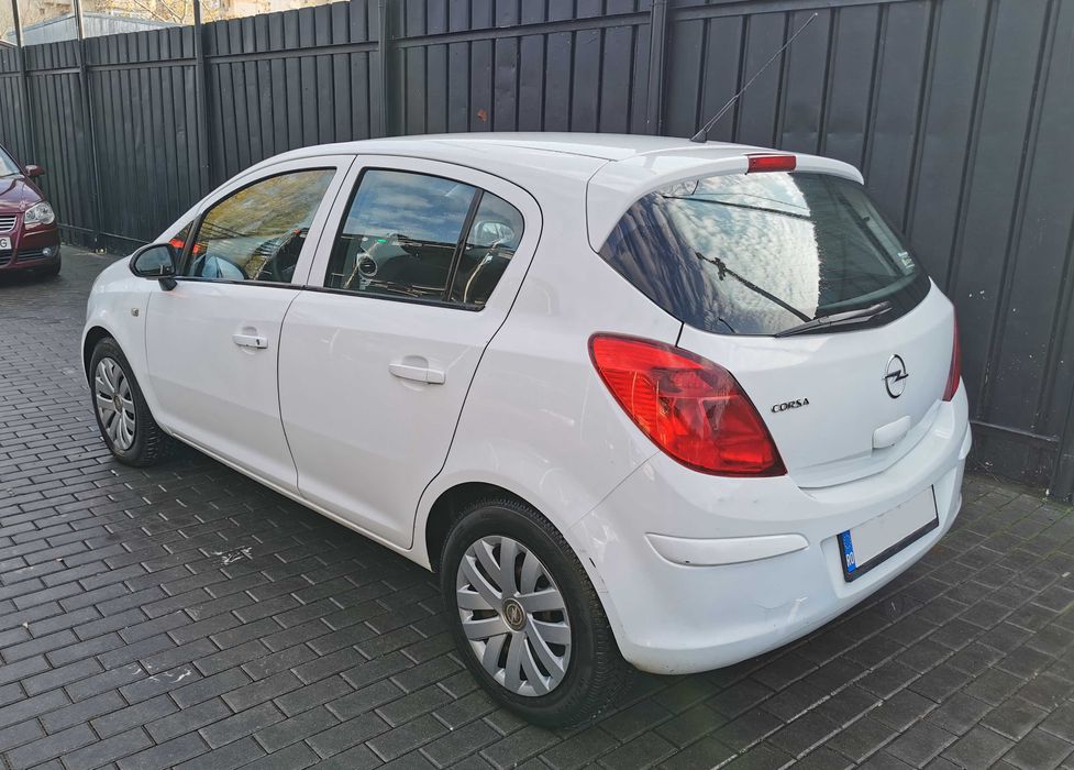 OPEL CORSA • 1.2 benzina • 80 CP • 2010 • 157.000km • ocazie