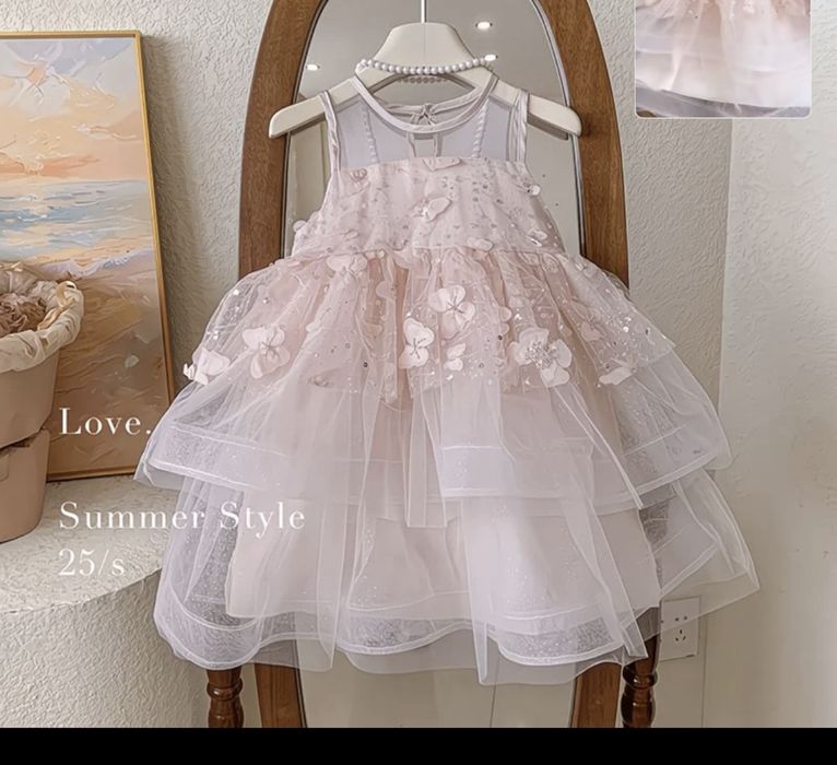 Продам новое нежное платье