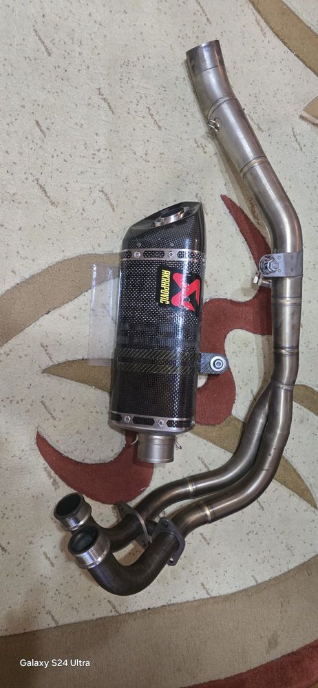 Evacuare Full Titan Akrapovic MT-03 / R3