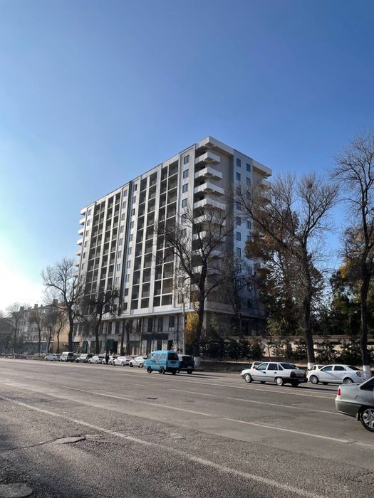 Студийная квартира 56м2 с незаконченным ремонтом в ЖК Навруз