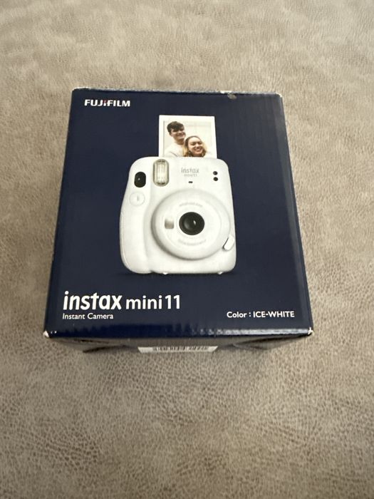 Instax mini 11 белый
