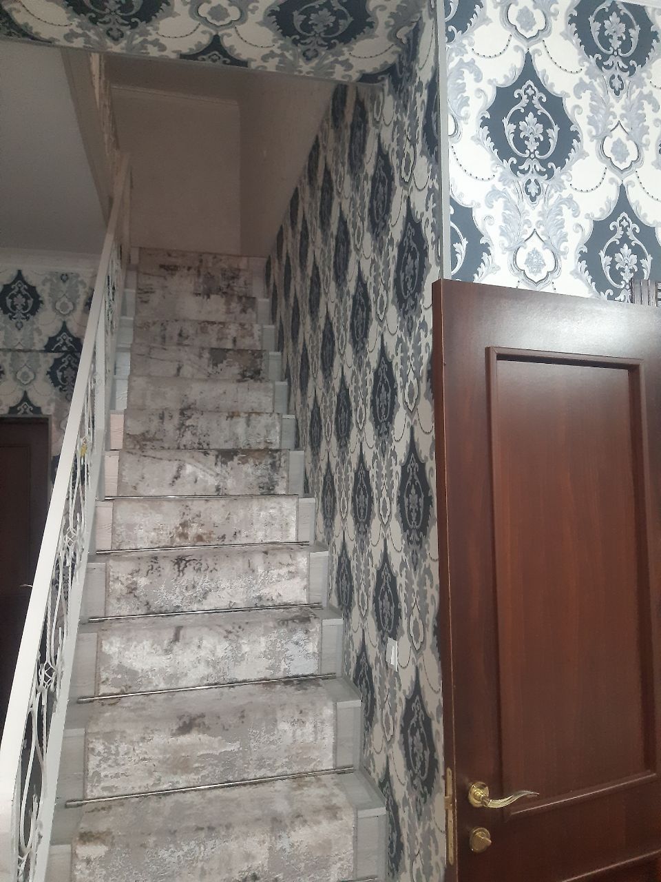 Srochna uy sotiladi bez makler