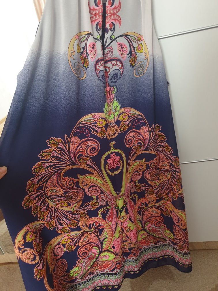 Rochie lejeră din material fin M