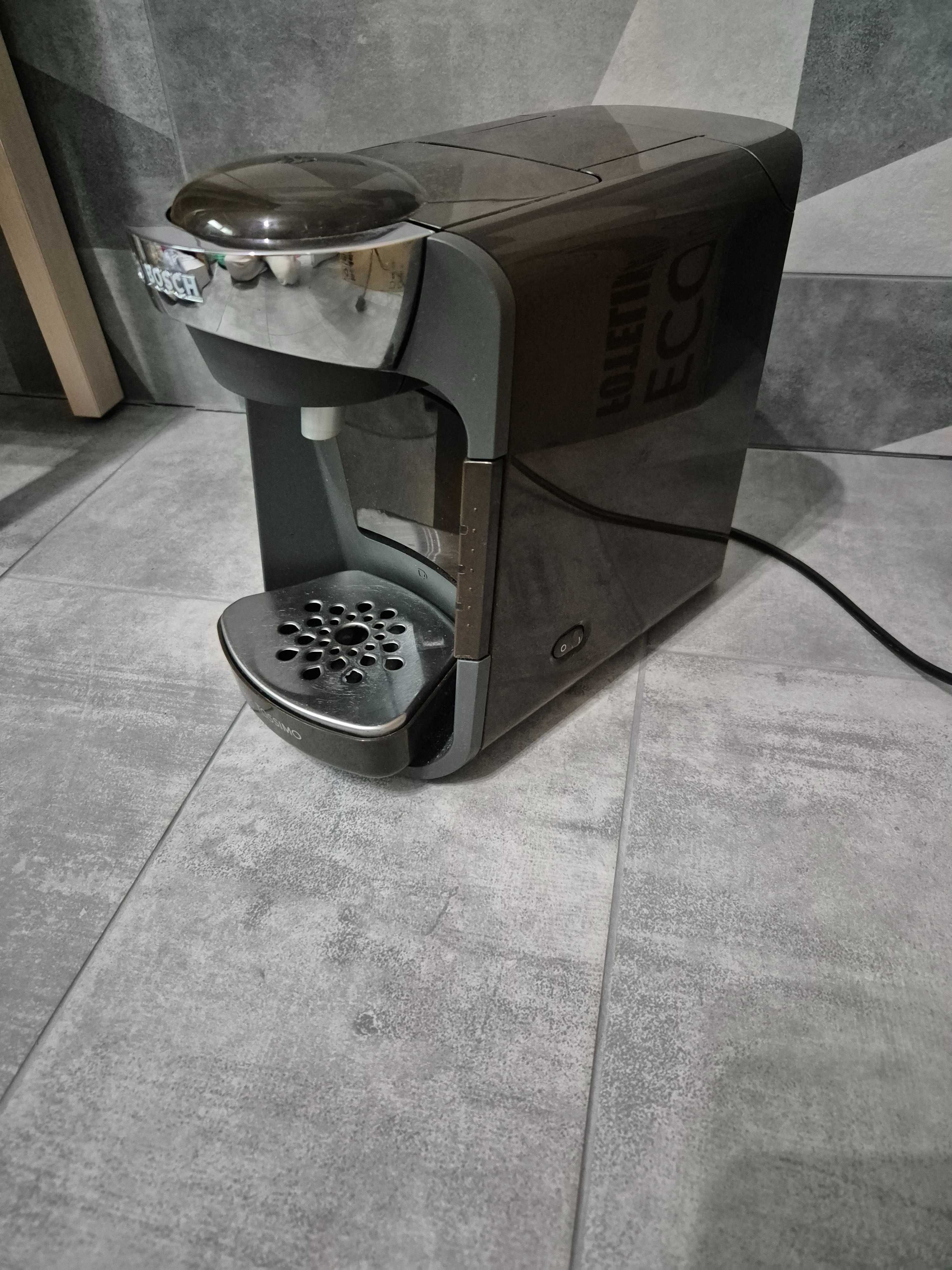 Aparat bosch capsule maro