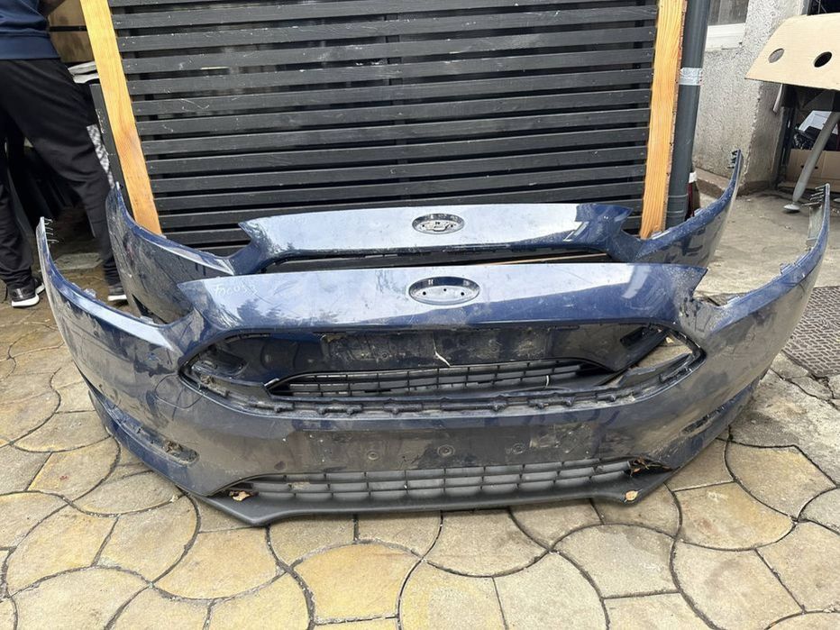 Bara fata Ford Focus 3 facelift 2015/2016/2017/2018