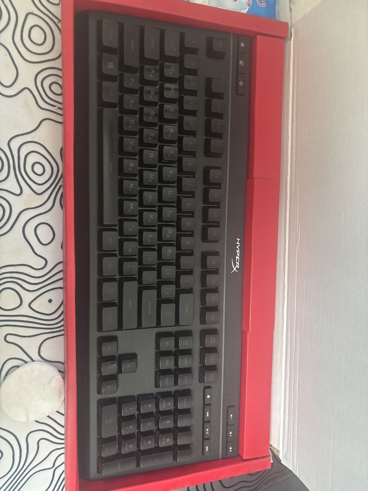 Клавиатура HyperX с подветкой игровая