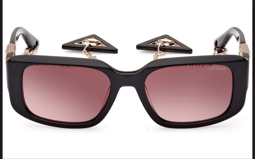 Слънчеви очила Guess