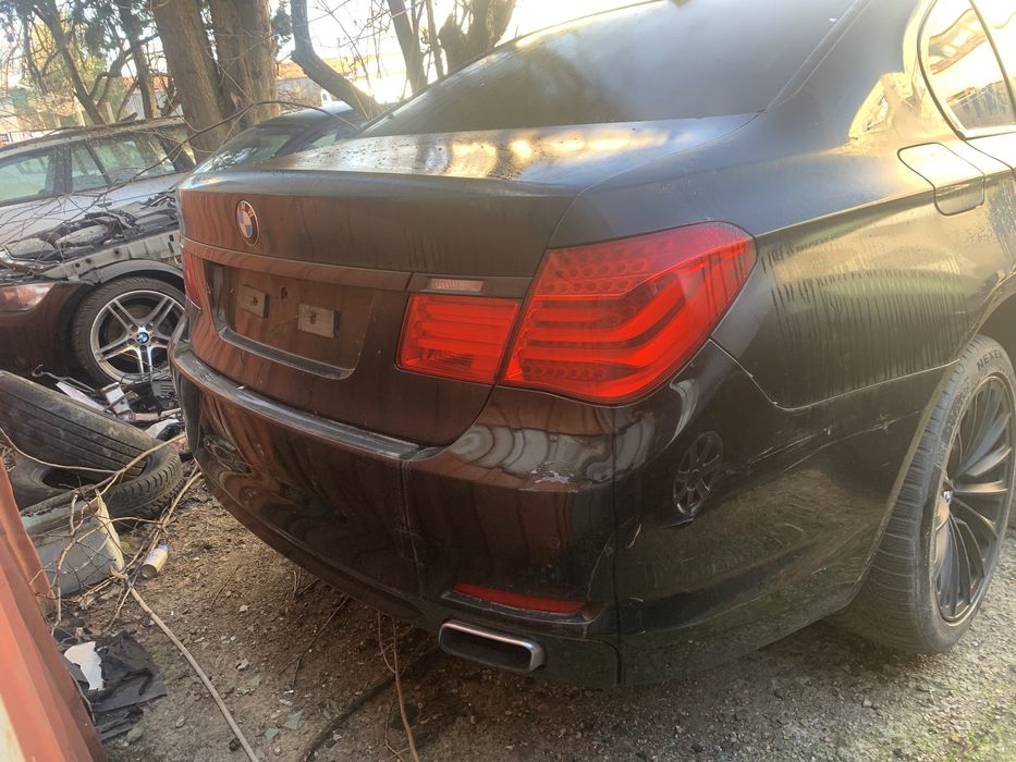 Продаваме на части бмв ф01 750и bmw f01 750i