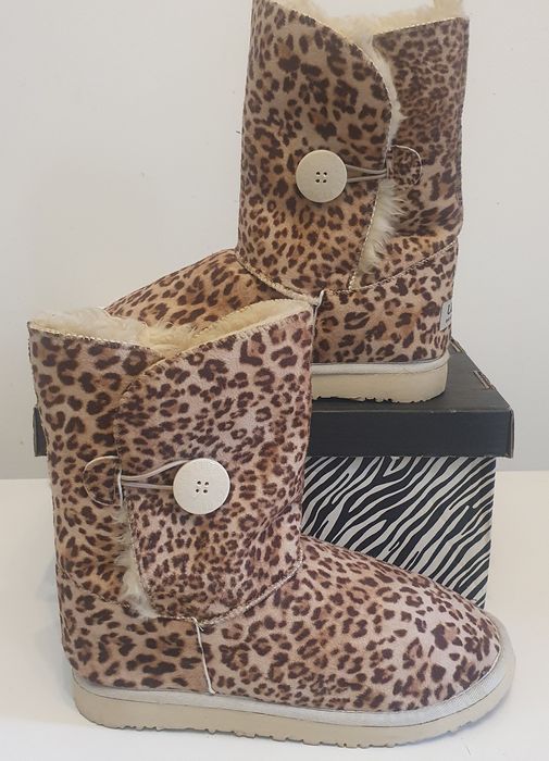 Cizme UGG Austalia mas 39