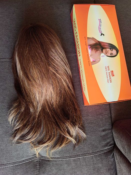 Перука от естествена коса с  дължина 50 см