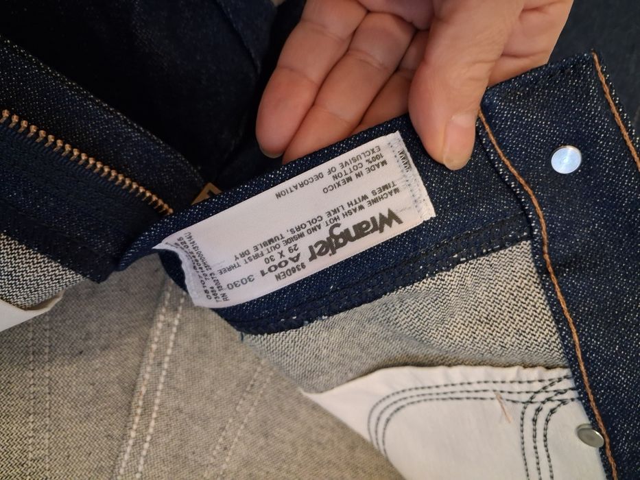 Vând Blugi Wrangler Slim Fit Cowboy 29×30 S-M  Noi cu eticheta Barbati