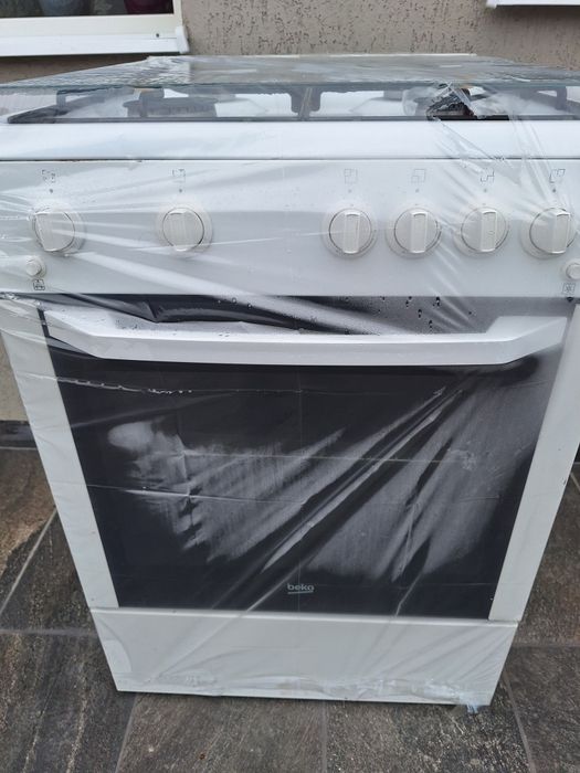 Aragaz  Beko cu patru ochiuri