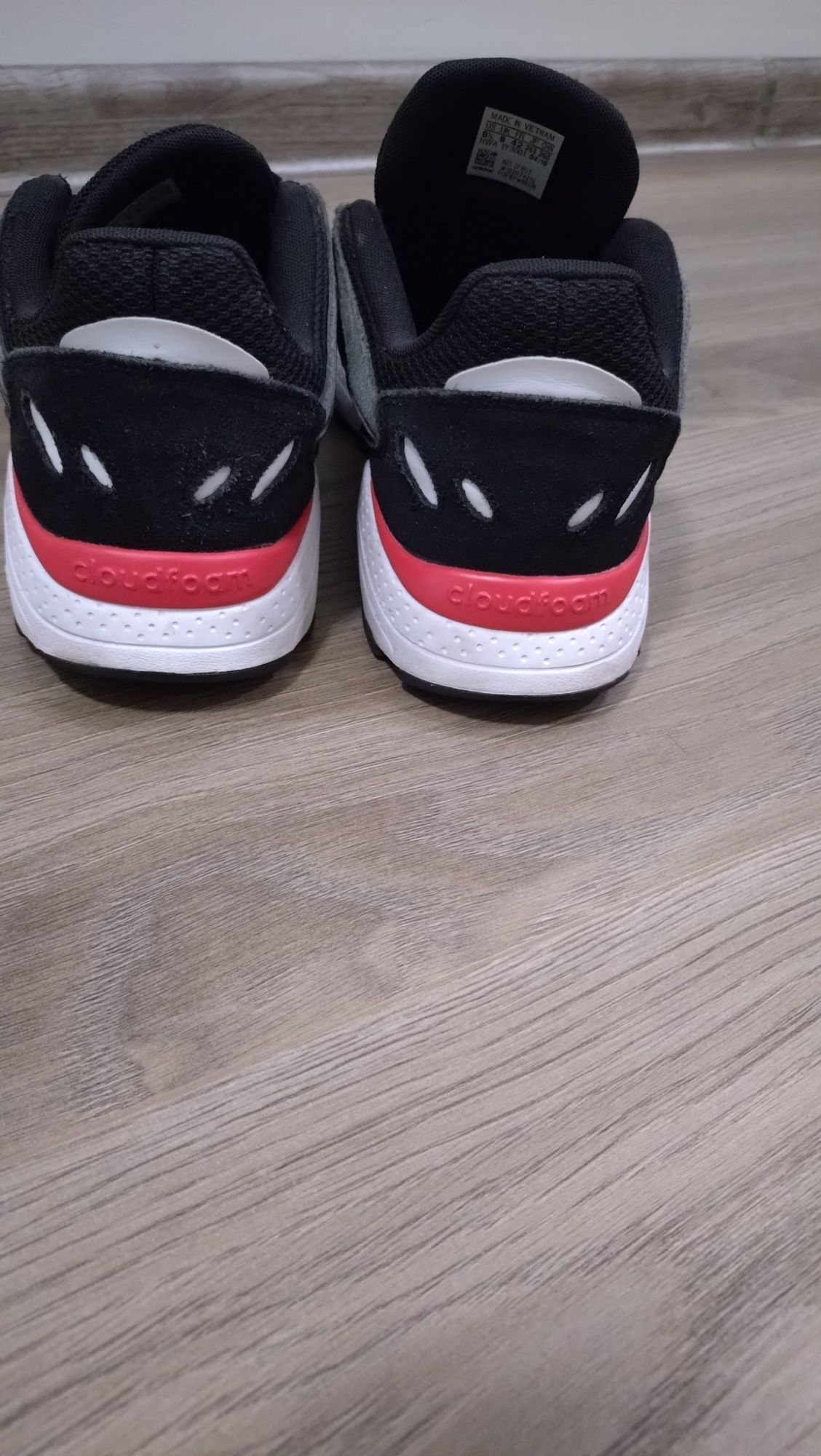 Маратонки Adidas