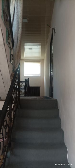 Сдаю свой 3 этажний дом на 2.7 сотих (коттедж)