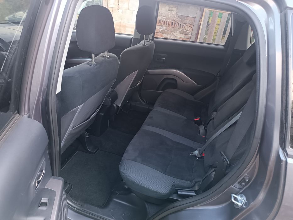 Mitsubishi Outlander 2.4