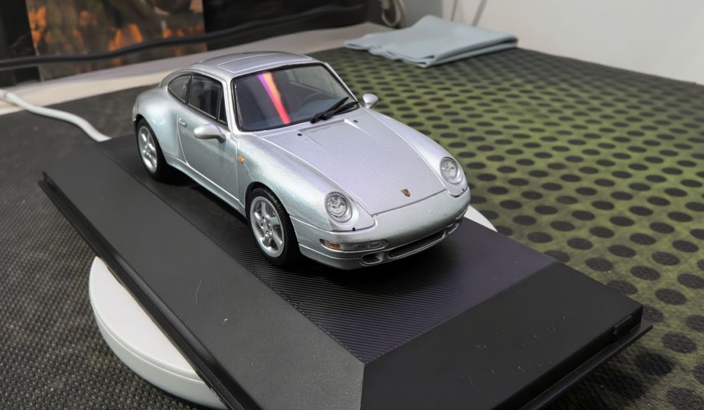 Macheta Porsche 911 Carrera 4S 1:43