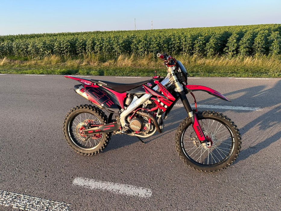 Vând Honda crf 450 2013,cu acte