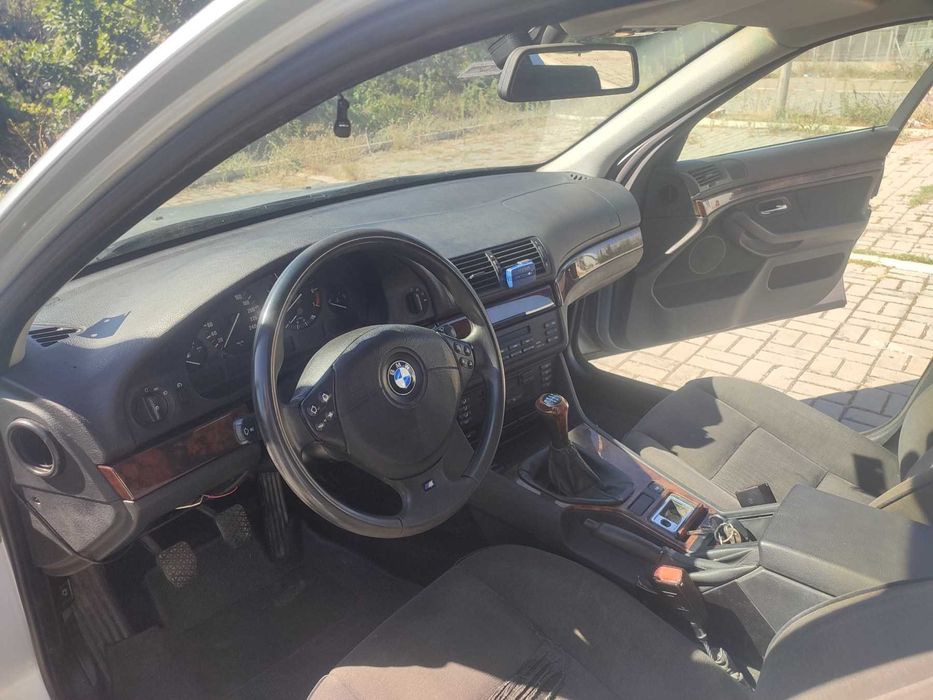 На части: BMW E39 520I M52B20 150кс.