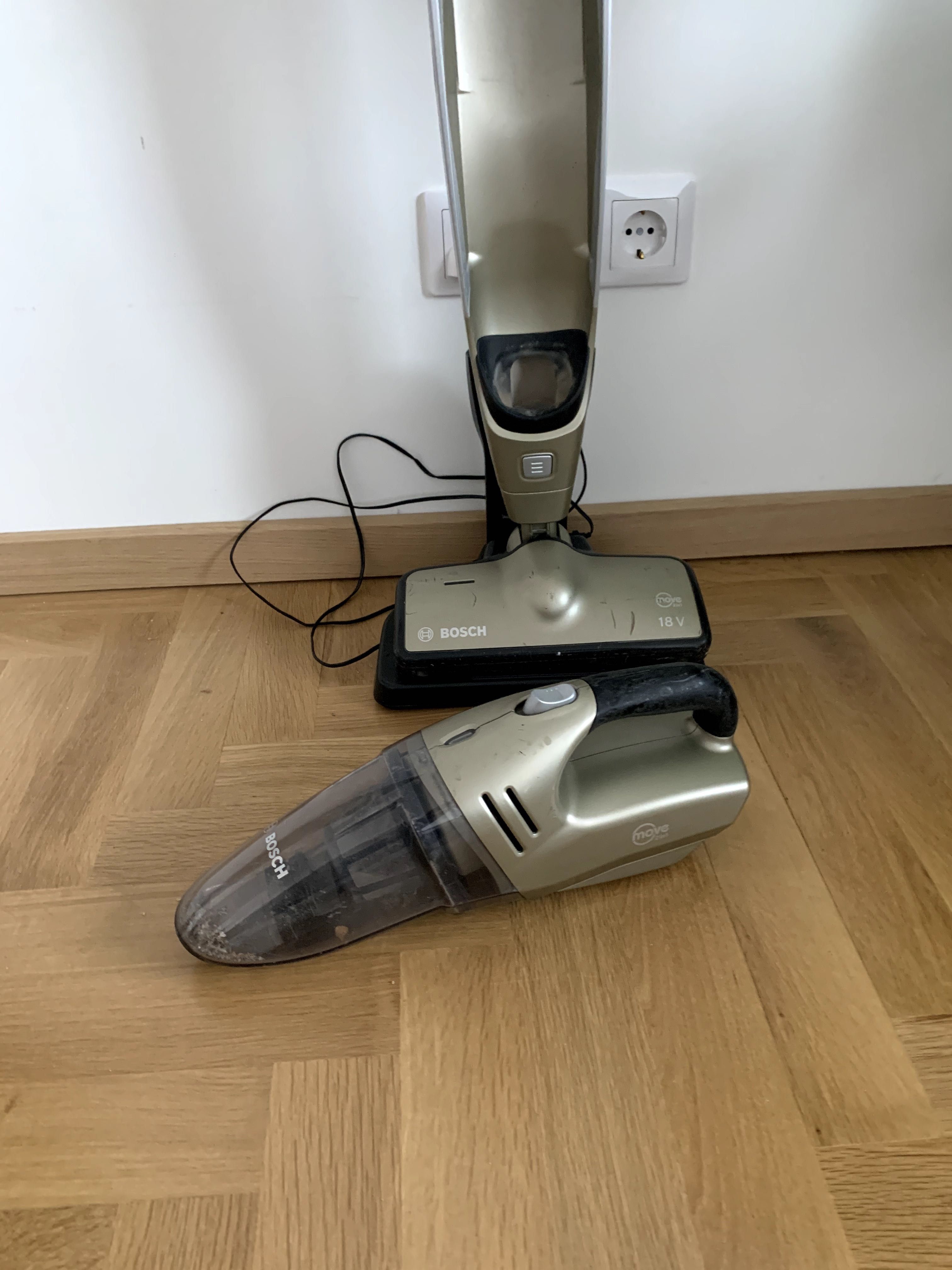 Bosch_вертикална безжична прахосмукачка_2 в 1_18 V_Li-Ion батерия