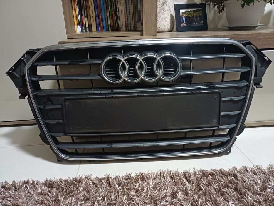 Grilă Audi A4 B8 (2012-2015)