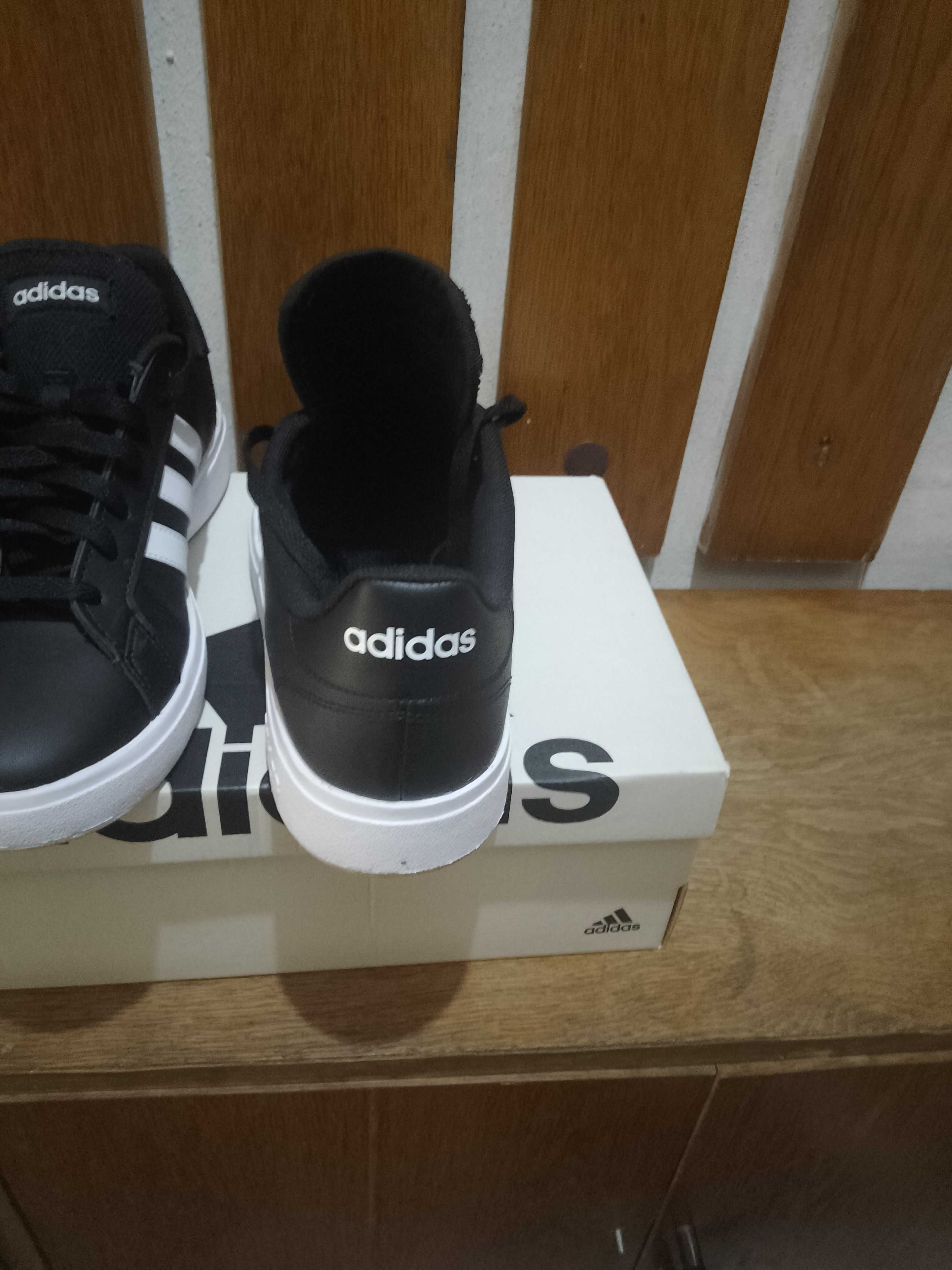 Сникерси Addidas