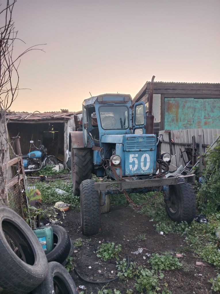 Продам трактор т 40