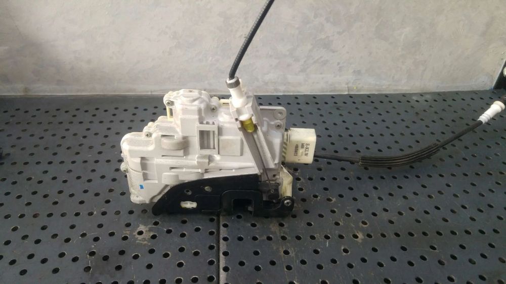 Broasca usa stanga spate audi a6 c7 4g 4g0839015