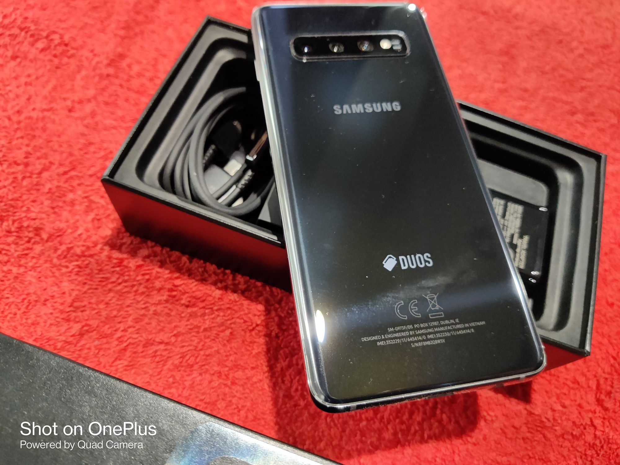 Samsung Galaxy S10 Black 128GB Dual Sim Изряден Пълен комплект Отключе