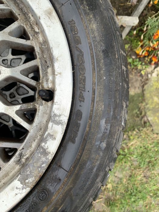 Vând Roți Mașină