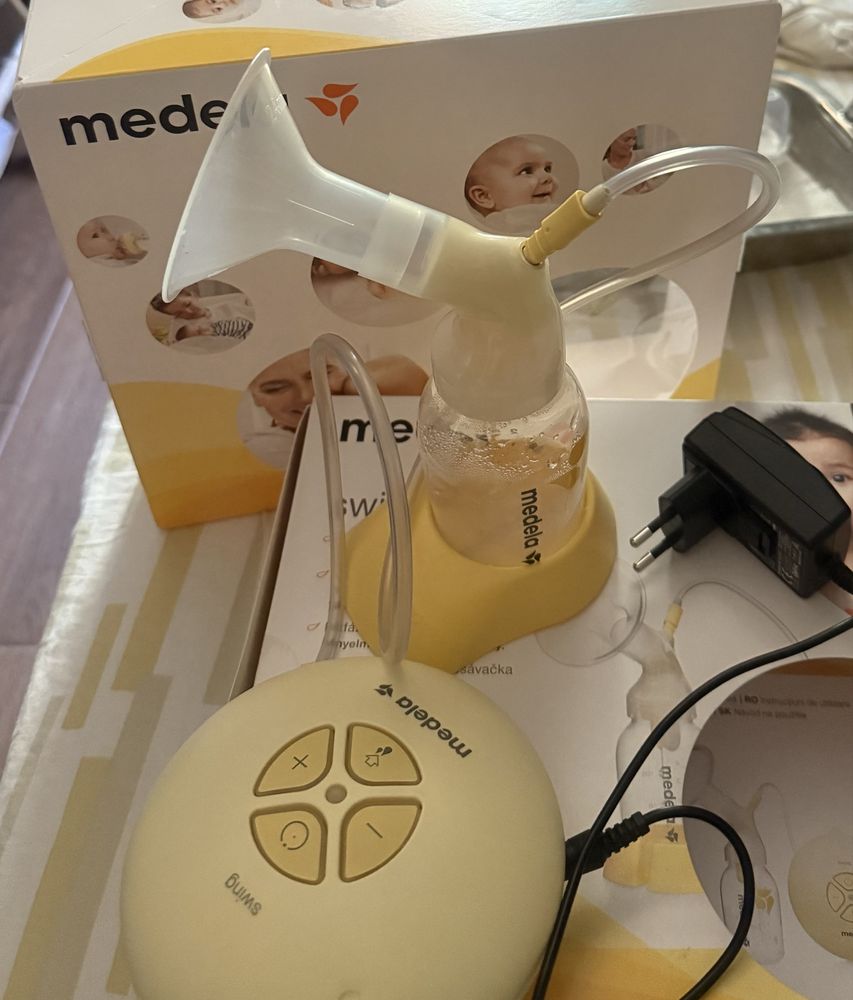 Помпа за кърма Medela