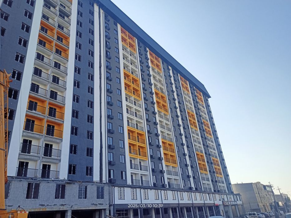 Продаётся 1/3/16 Алмаз махалля, круг Рохат