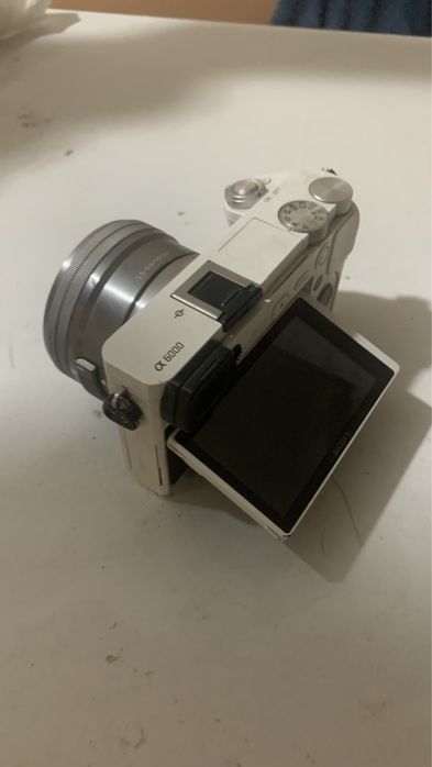sony kamera a6000
