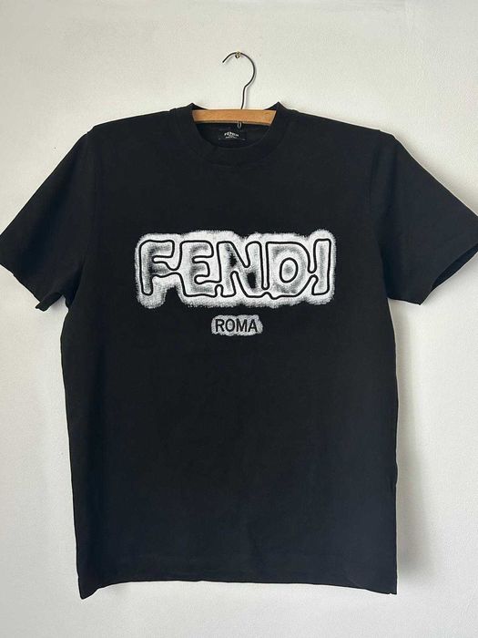 Tricou Fendi, Marimea M ( Oversized ) , stare 9.5/10, Black