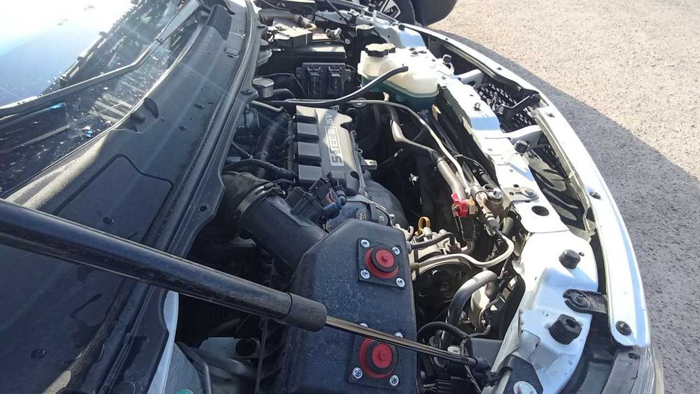 Автомобил сотилади