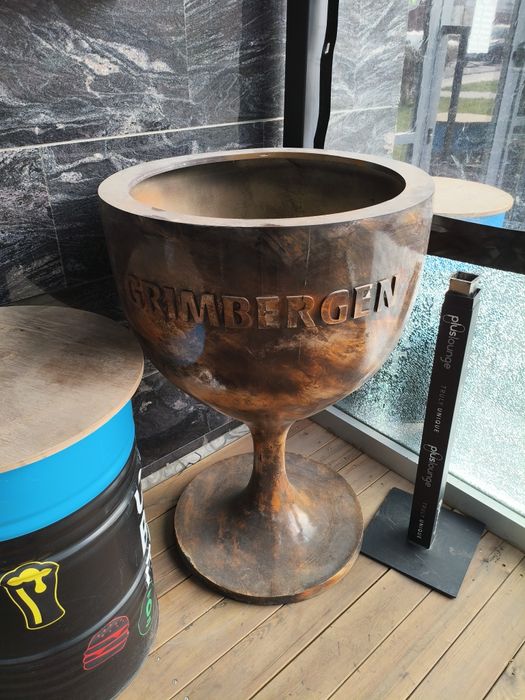 Продам вазоны Grimbergen