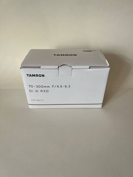 Obiectiv Tamron 70-300mm Sony E