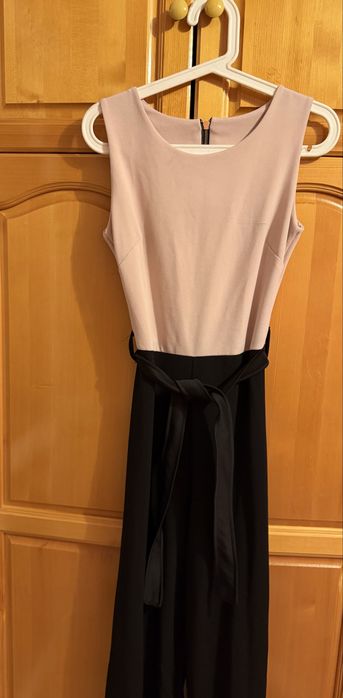 Официален гащеризон