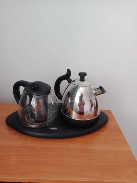 Электрический чайник и заварник