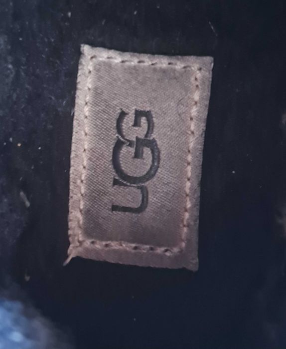 Обувки велур ,черни UGG 38 номер