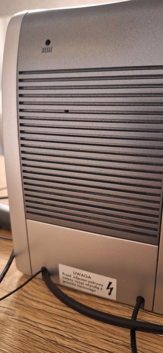 Grundig - Radio FM cu ceas automat si alarmă dublă