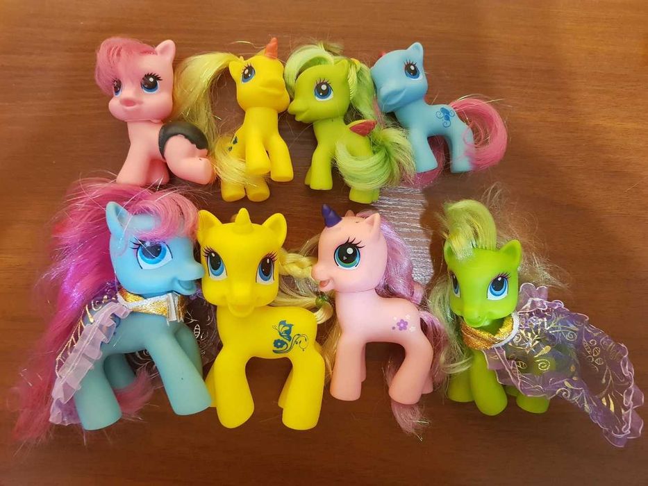 Набор (можно по отдельности) игрушек поней.