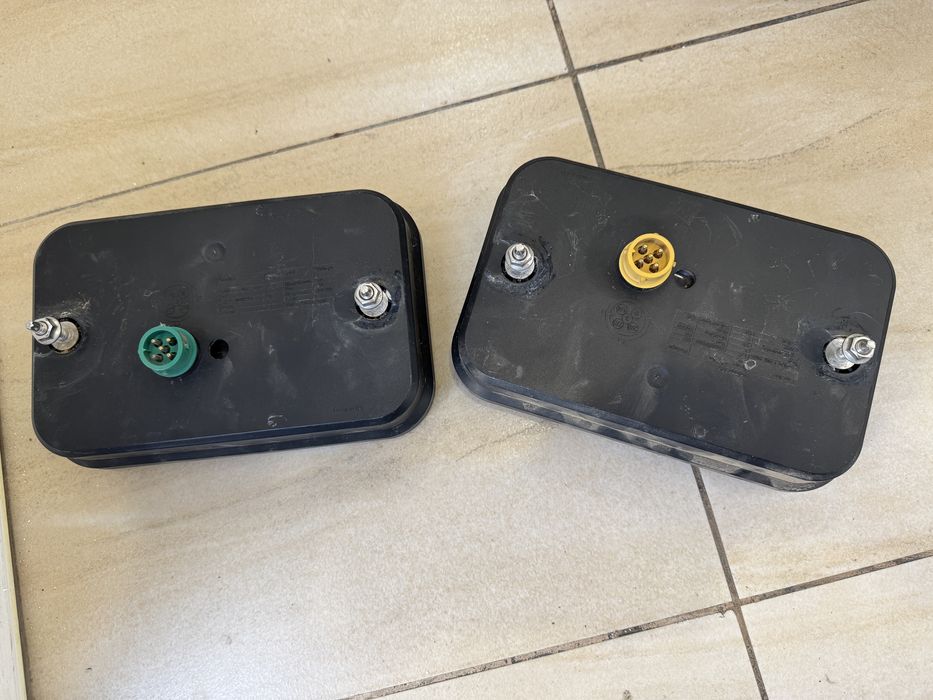 Lampa stop remorca/peridoc LED stanga si dreapta 5 pini