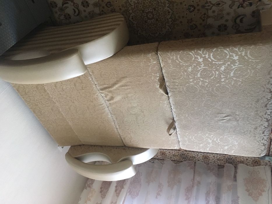 Срочно Продам 2 креслокровати