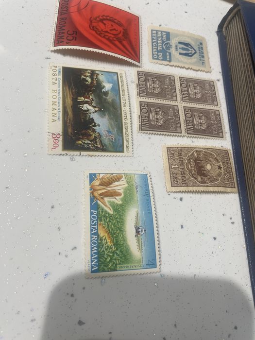 Vând timbre diferite tari