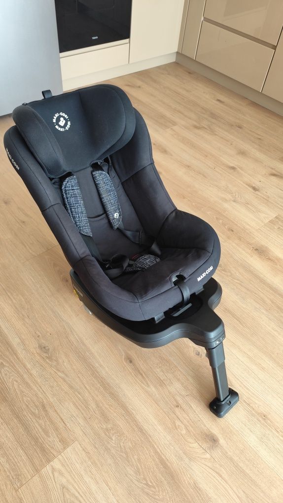 Maxi Cosi TobiFix 9-18 кг