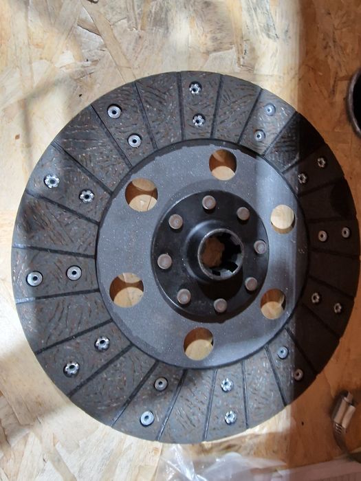 Disc ambreiaj tractor utilaje agricole toată gama  fiat valtra new hol