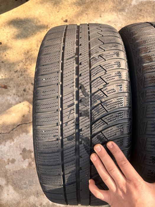 2бр 225/50/17 Road X 4S