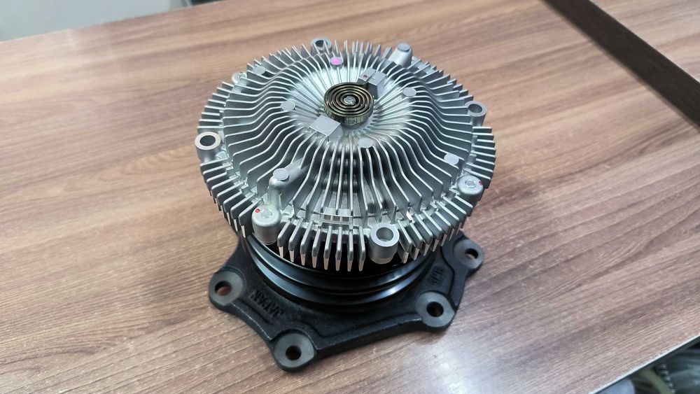 Помпа охлаждения на Terrano Mistral TD27