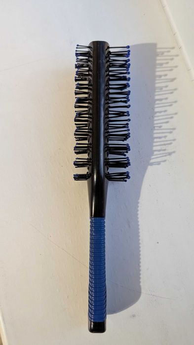 Продам расческа для укладки волос, продувная 23см